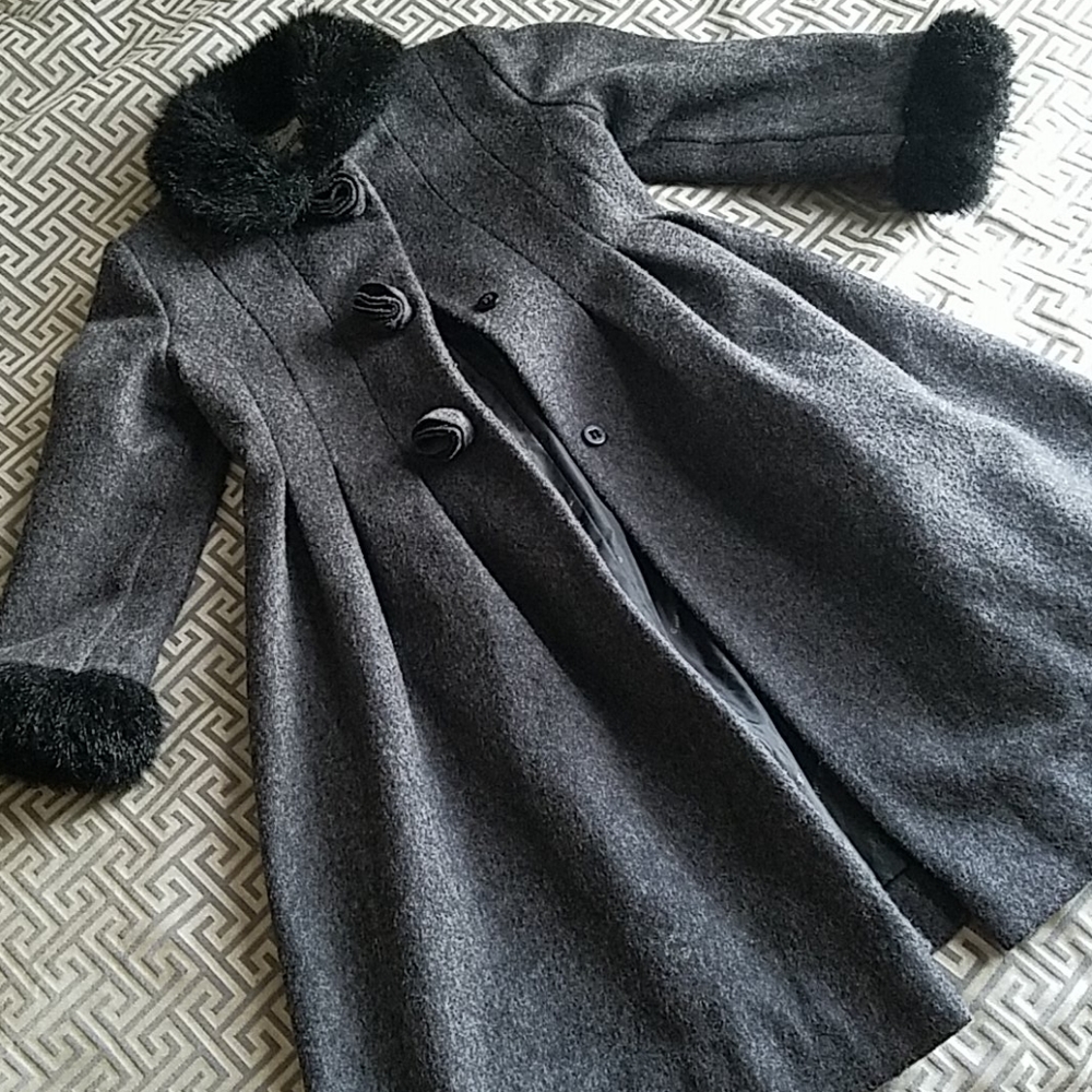 Fur, Grey, Peacoat